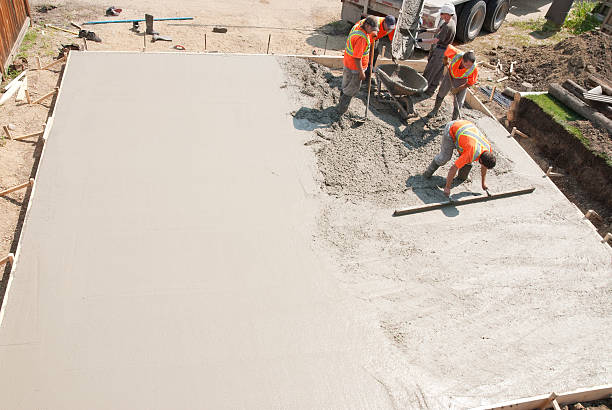 Best Concrete Contractor Near Me  in Holiday Island, AR